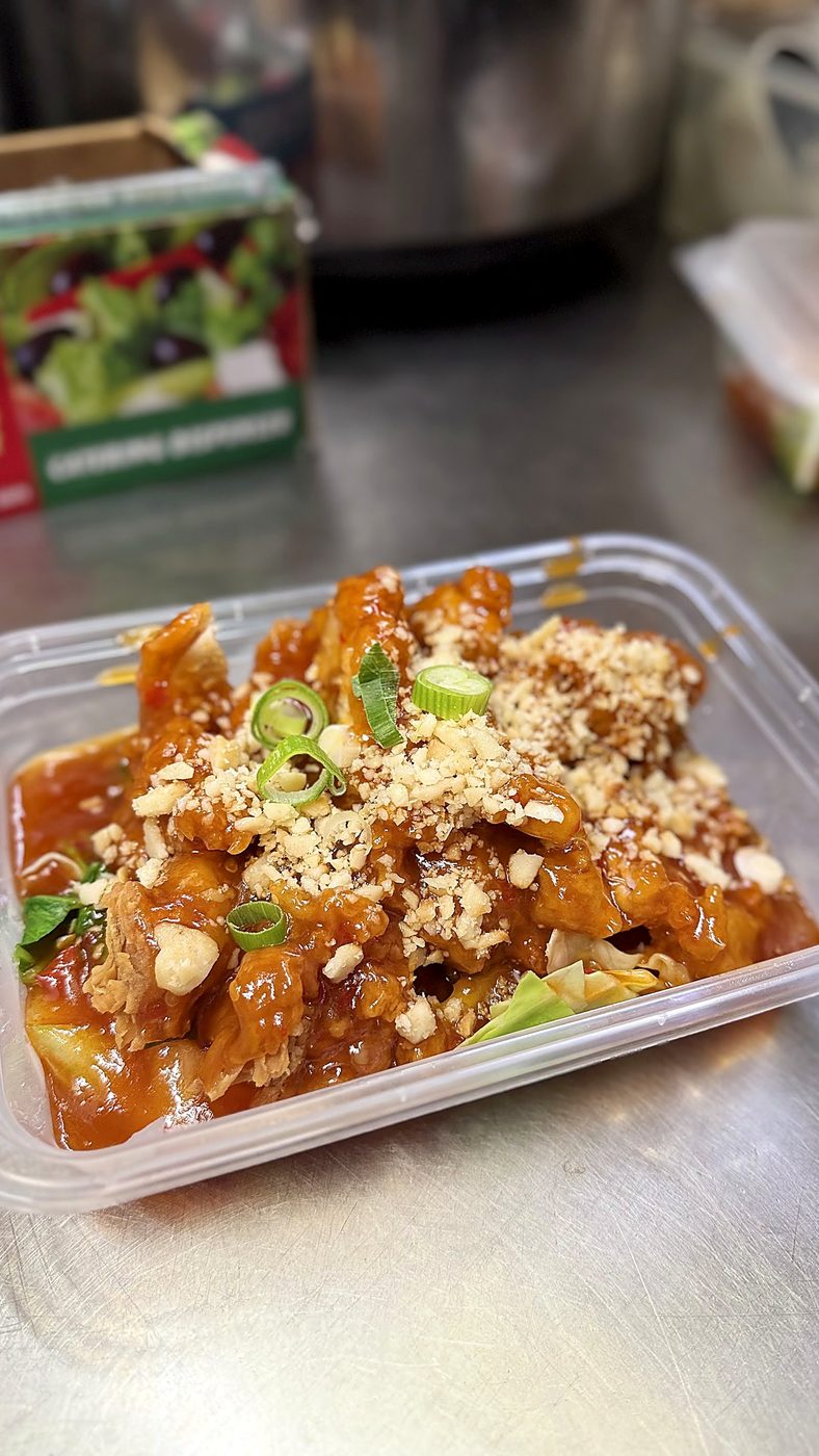 Crispy Cashew Stir-Fry
